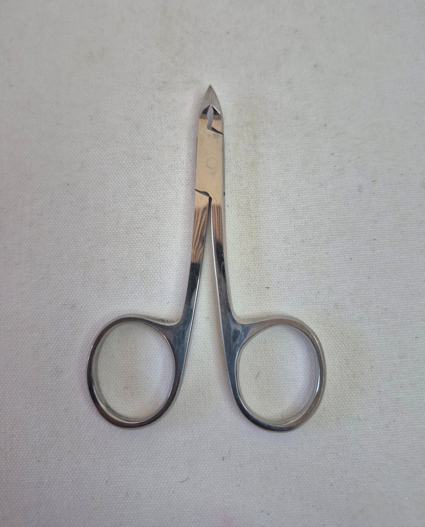 Cuticle Nipper, scissor handle (3 sizes available)