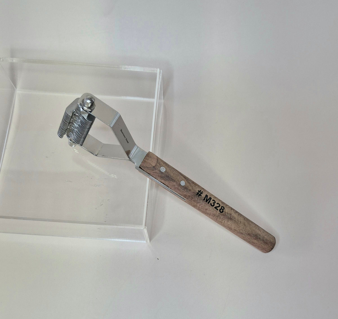 Dematting Comb wooden handle (8 variations)