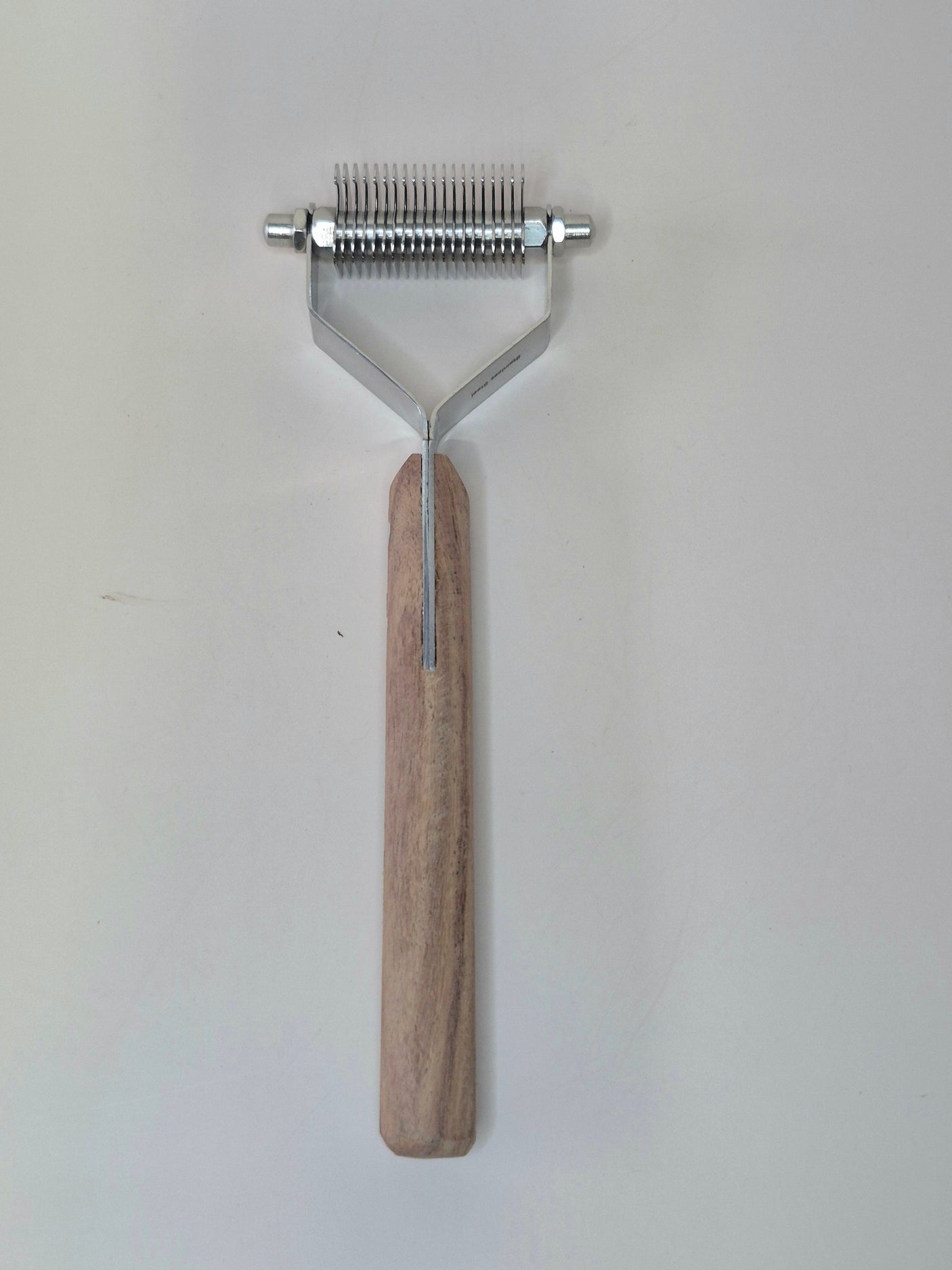 Dematting Comb wooden handle (8 variations)