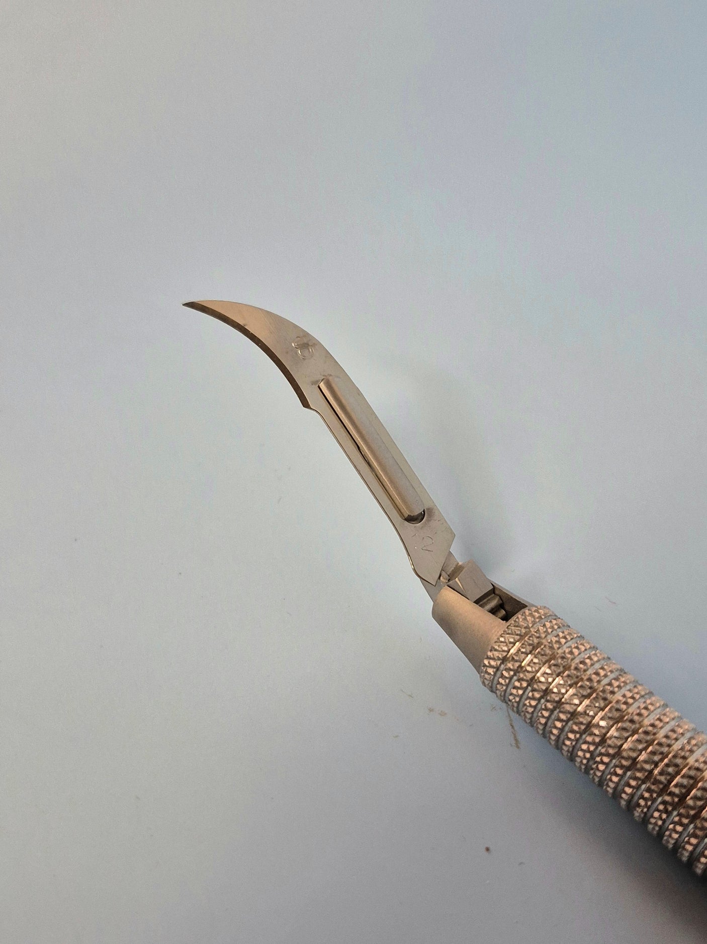Rotating Scalpel Handle