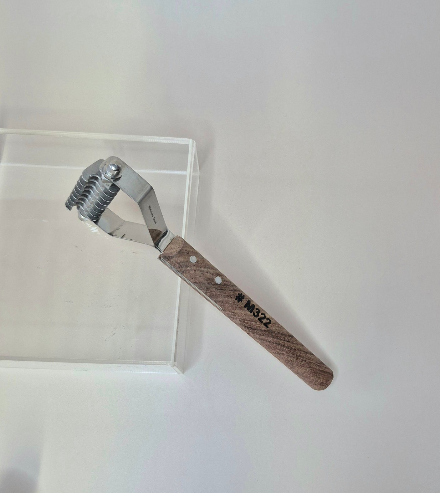 Dematting Comb wooden handle (8 variations)