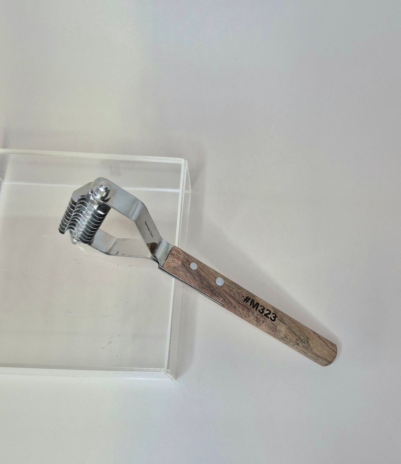 Dematting Comb wooden handle (8 variations)