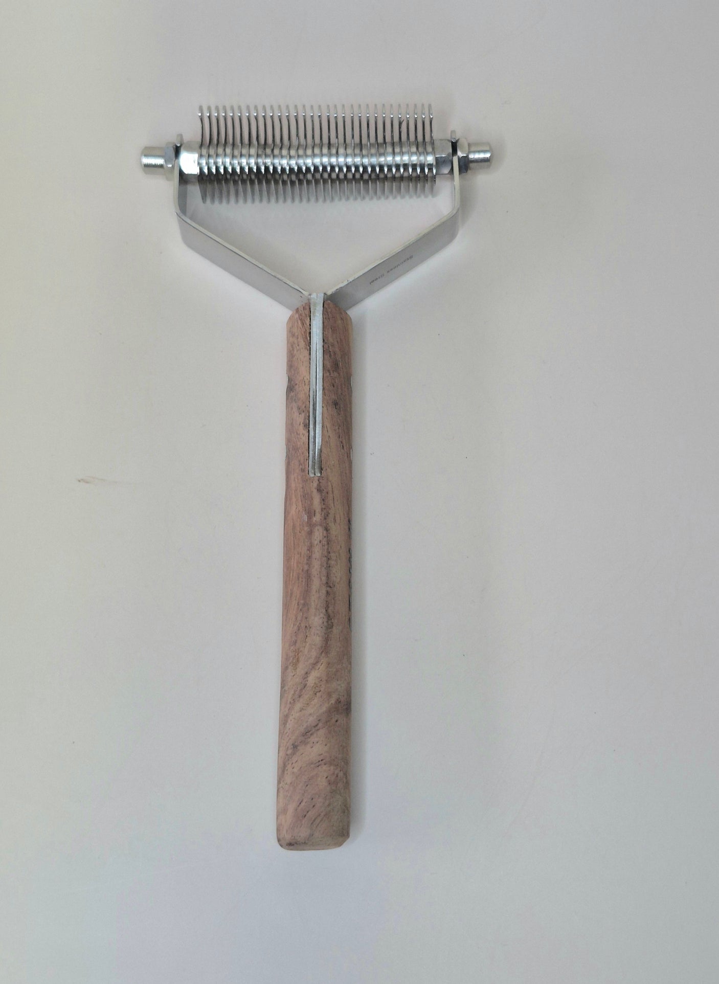 Dematting Comb wooden handle (8 variations)