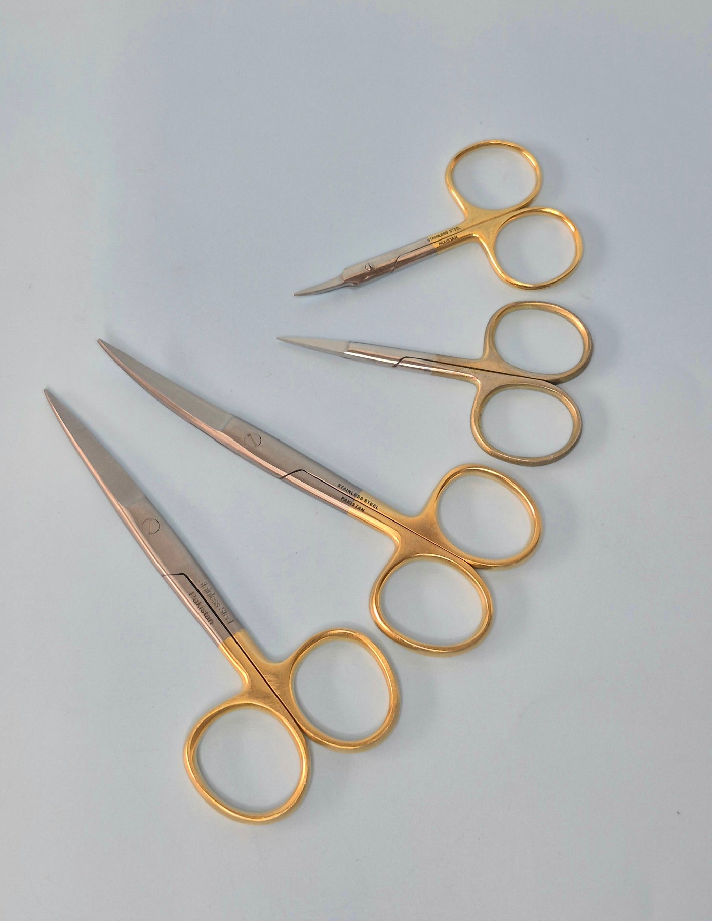 Large Loops Scissors (4 styles)