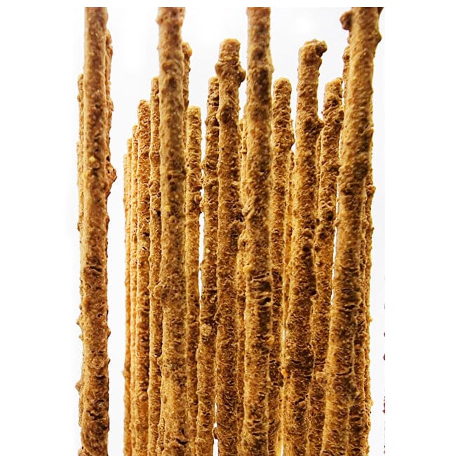 Trigger natural feeding behaviour in minutes — without polluting your tank.