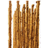 Trigger natural feeding behaviour in minutes — without polluting your tank.